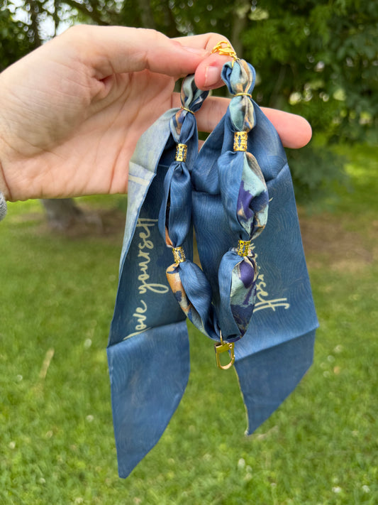 Freshie Scarf Holder